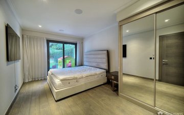 Property slide 7