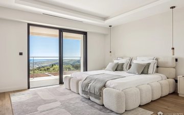Property slide 10