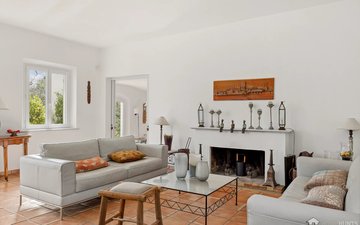 Property slide 8