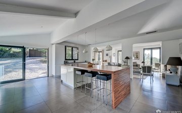 Property slide 4