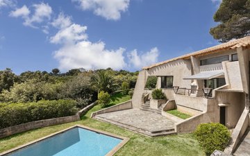 Property slide 4