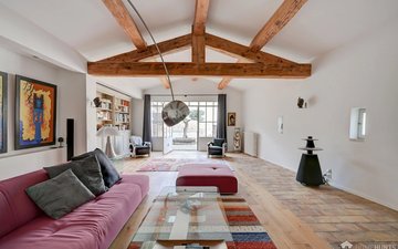Property slide 10