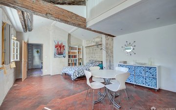 Property slide 10