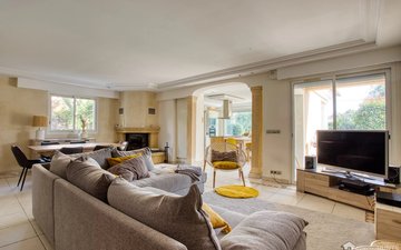 Property slide 4