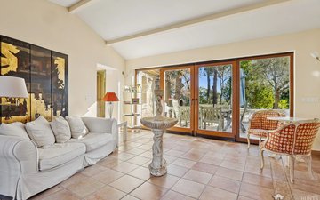 Property slide 9