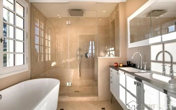 Property slide 19