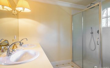 Property slide 10