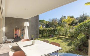 Property slide 4