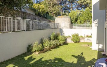Property slide 8