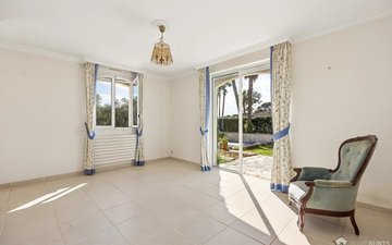 Property slide 8