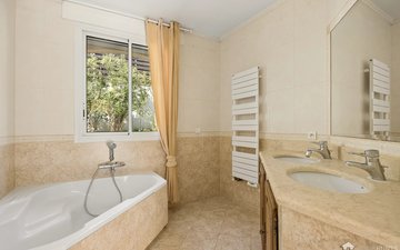 Property slide 9