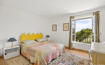 Property slide 7