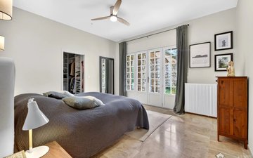 Property slide 10