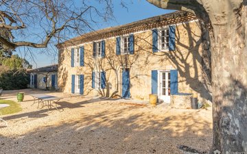 Property slide 17
