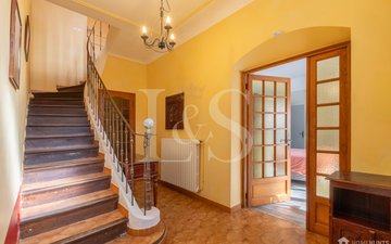 Property slide 7