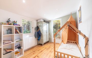 Property slide 20
