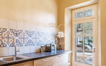 Property slide 14