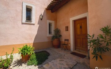 Property slide 20