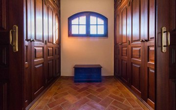 Property slide 44