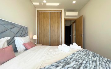 Property slide 24