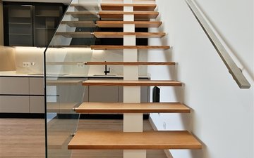 Property slide 21