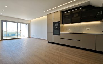 Property slide 6