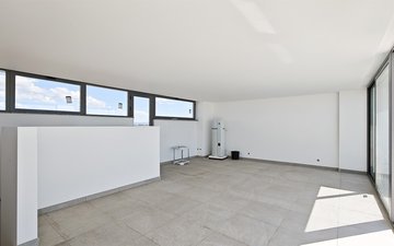 Property slide 22