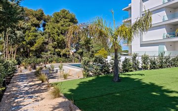 Property slide 40
