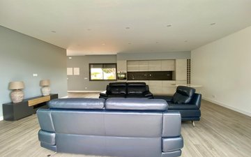 Property slide 7
