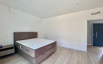 Property slide 24