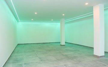 Property slide 66