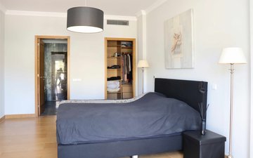 Property slide 25