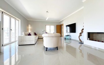 Property slide 29