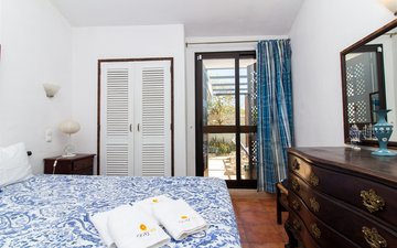 Property slide 39