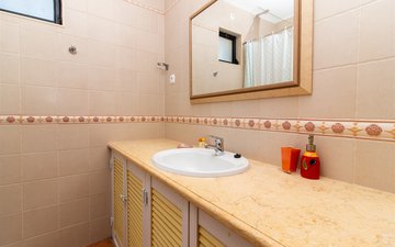 Property slide 34