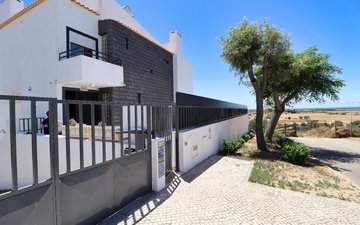 Property slide 66