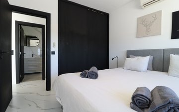 Property slide 42