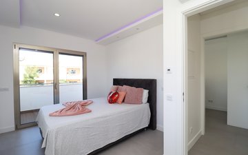 Property slide 31