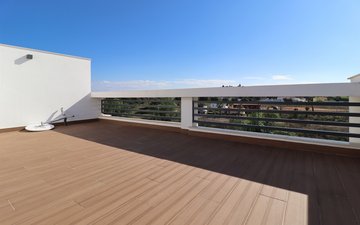 Property slide 46