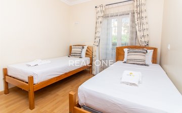 Property slide 17