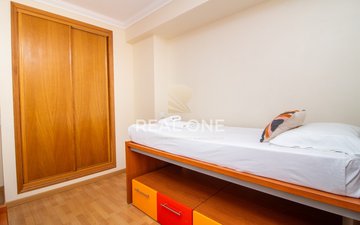 Property slide 21