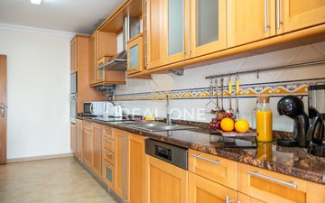 Property slide 65