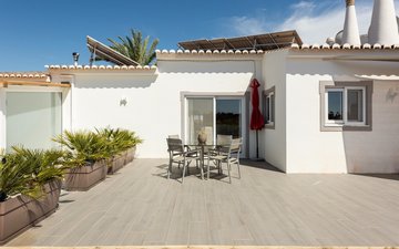 Property slide 40