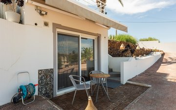 Property slide 48