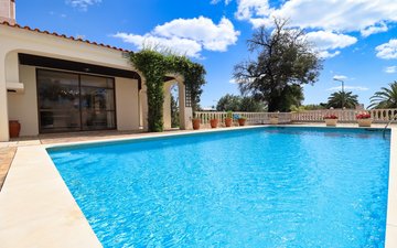Property slide 30