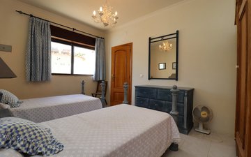 Property slide 19