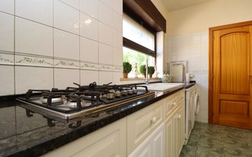Property slide 25