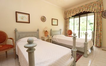 Property slide 41