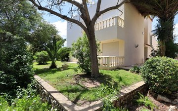 Property slide 5