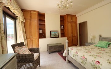 Property slide 48